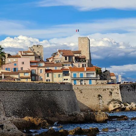 Casalionelantibes 70 Sqm Apartment With Garden And Parking Buitenkant foto