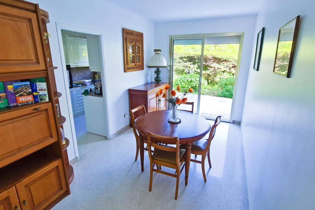 Casalionelantibes 70 Sqm Apartment With Garden And Parking Buitenkant foto